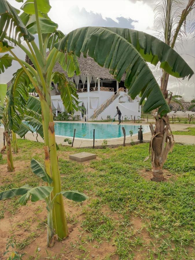 Nyota 11 - Jua Resort Watamu Bagian luar foto