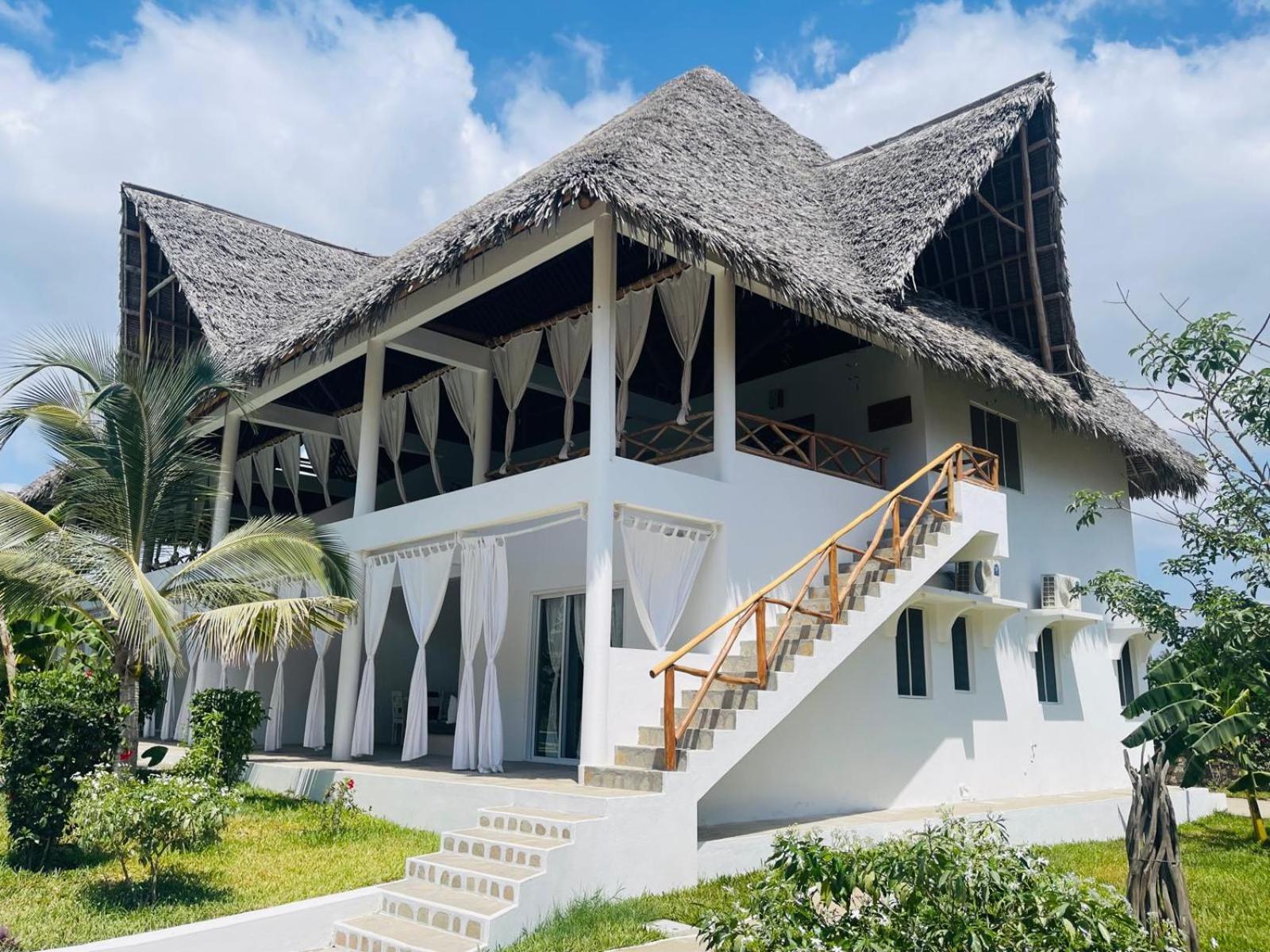 Nyota 11 - Jua Resort Watamu Bagian luar foto
